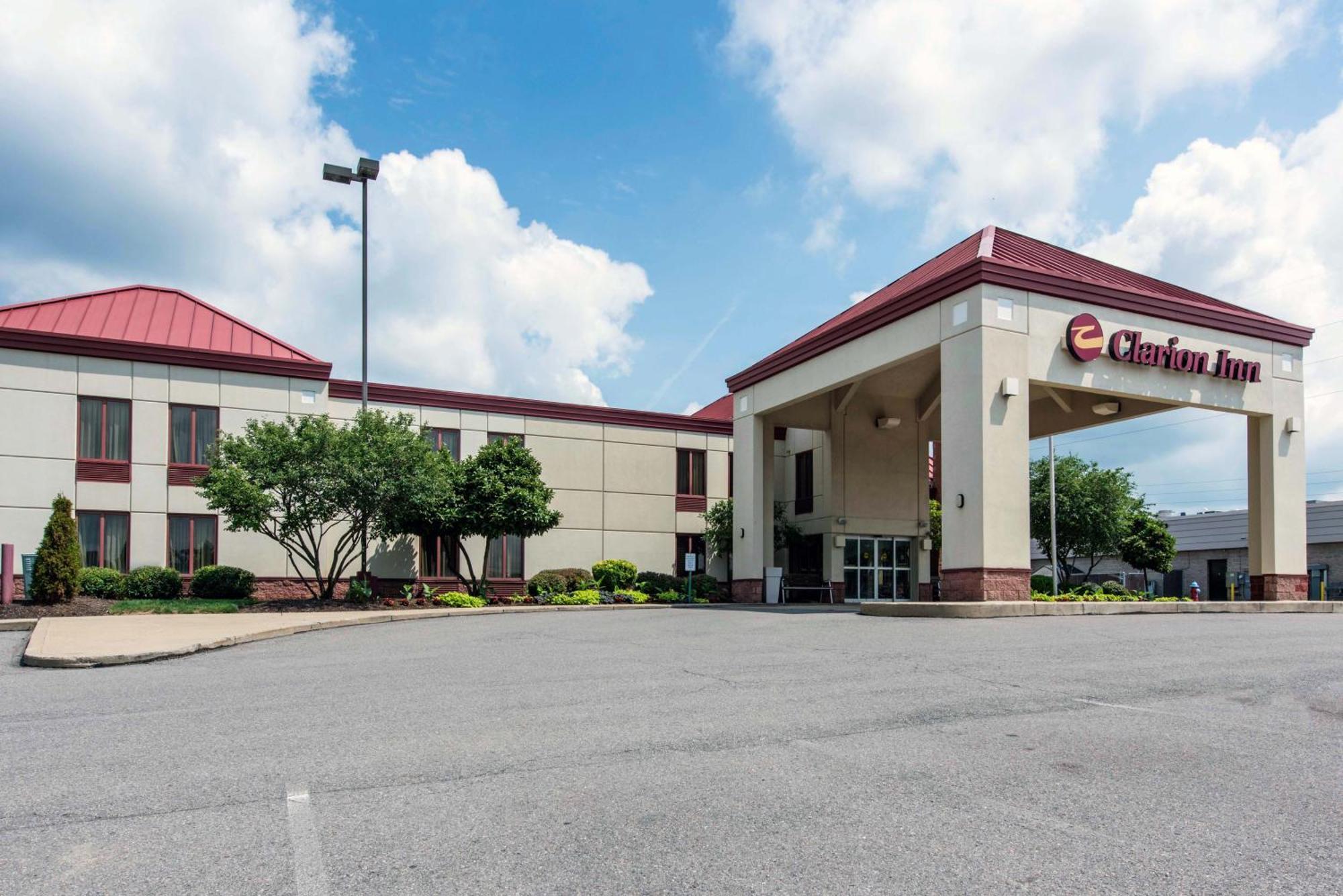 Clarion Inn Cranberry Township Extérieur photo