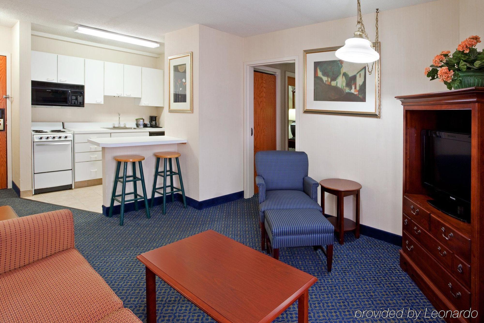 Clarion Inn Cranberry Township Chambre photo