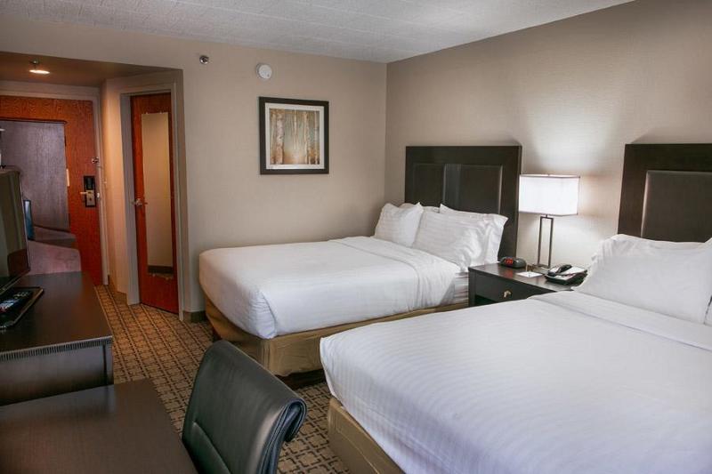 Clarion Inn Cranberry Township Extérieur photo