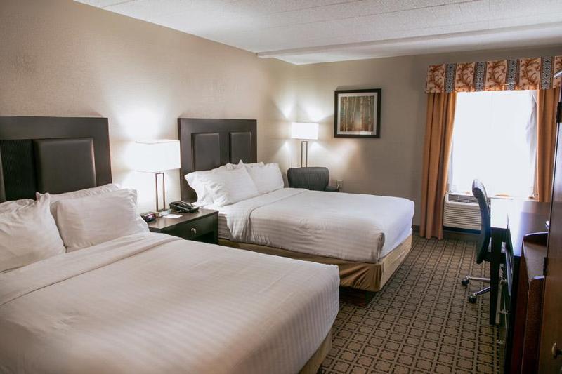 Clarion Inn Cranberry Township Extérieur photo